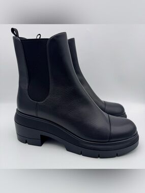 Stuart Weitzman Norah Chelsea Boots Black Lug Platform Women 10 C Bootie